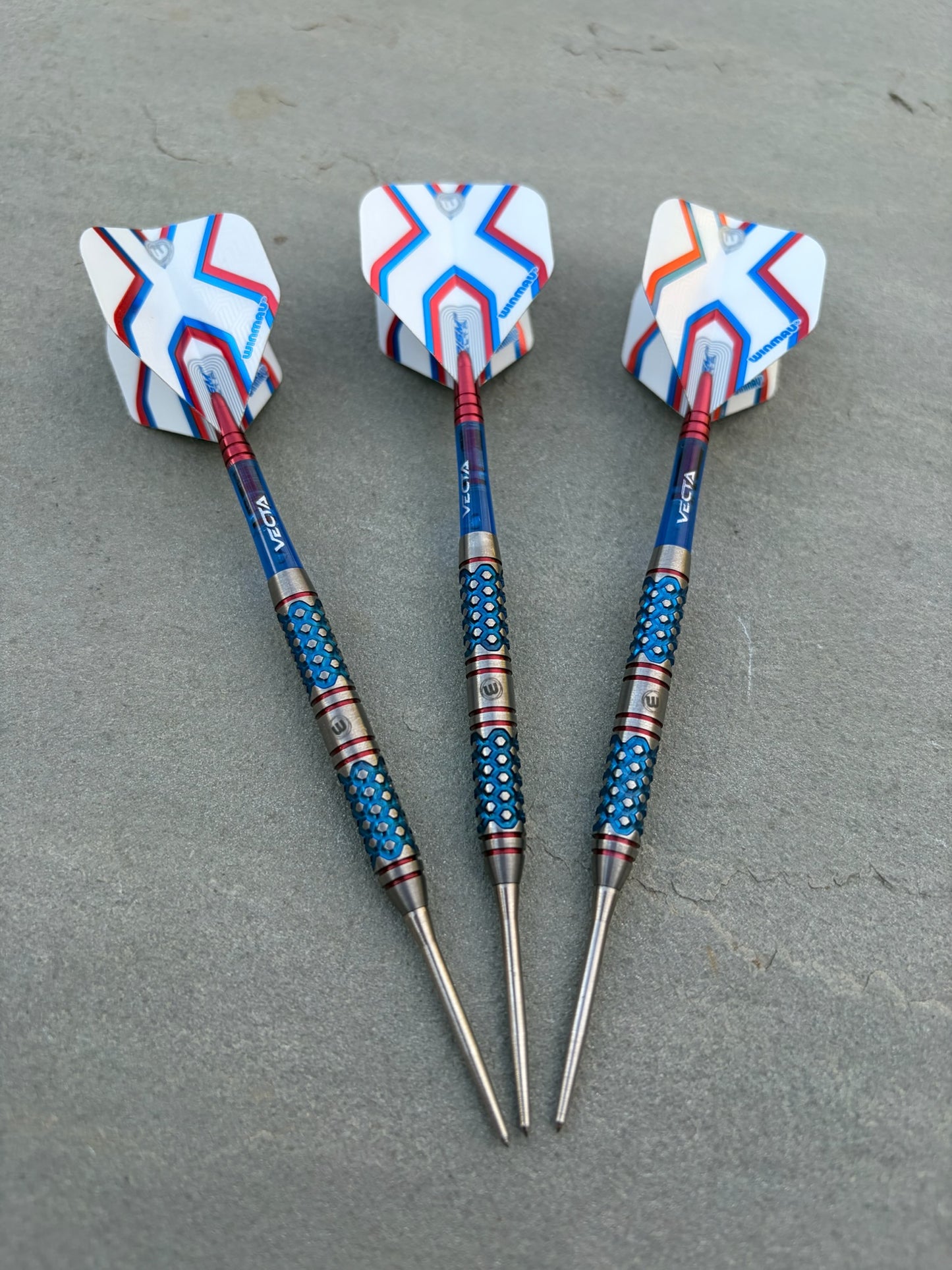 Winmau Epix (24g) - Grade A