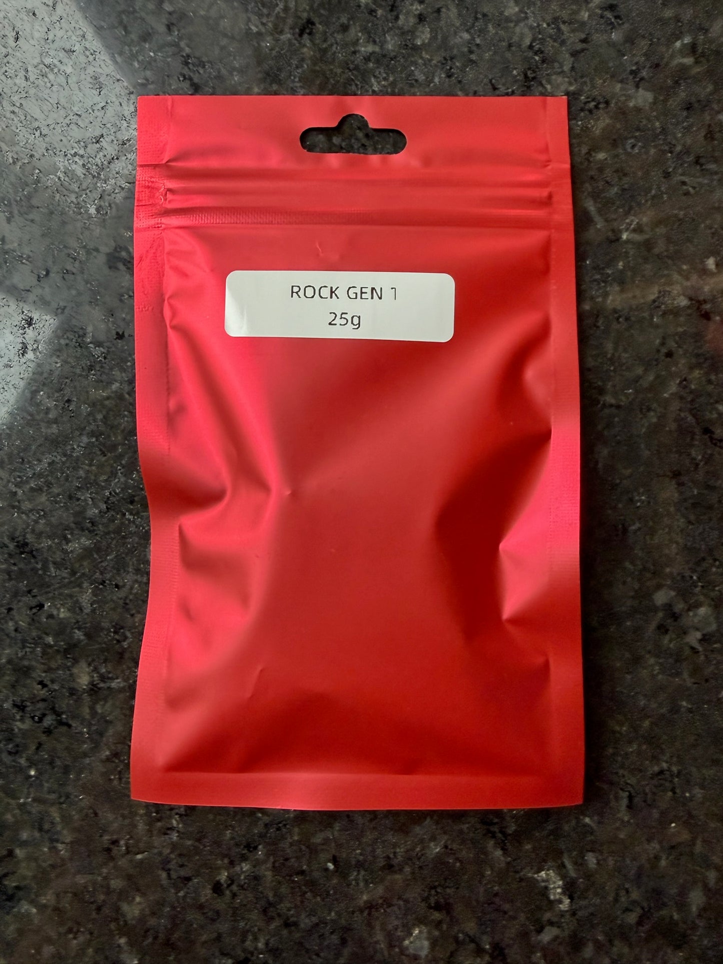 Josh Rock Gen 1 (25g) - Grade A Unboxed