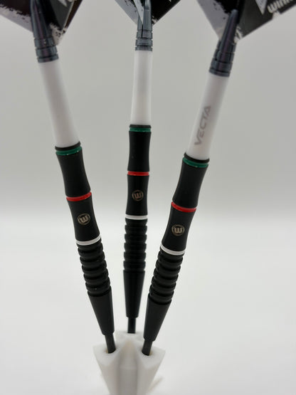 Peter Wachiuri (22g) - Grade A+ As New