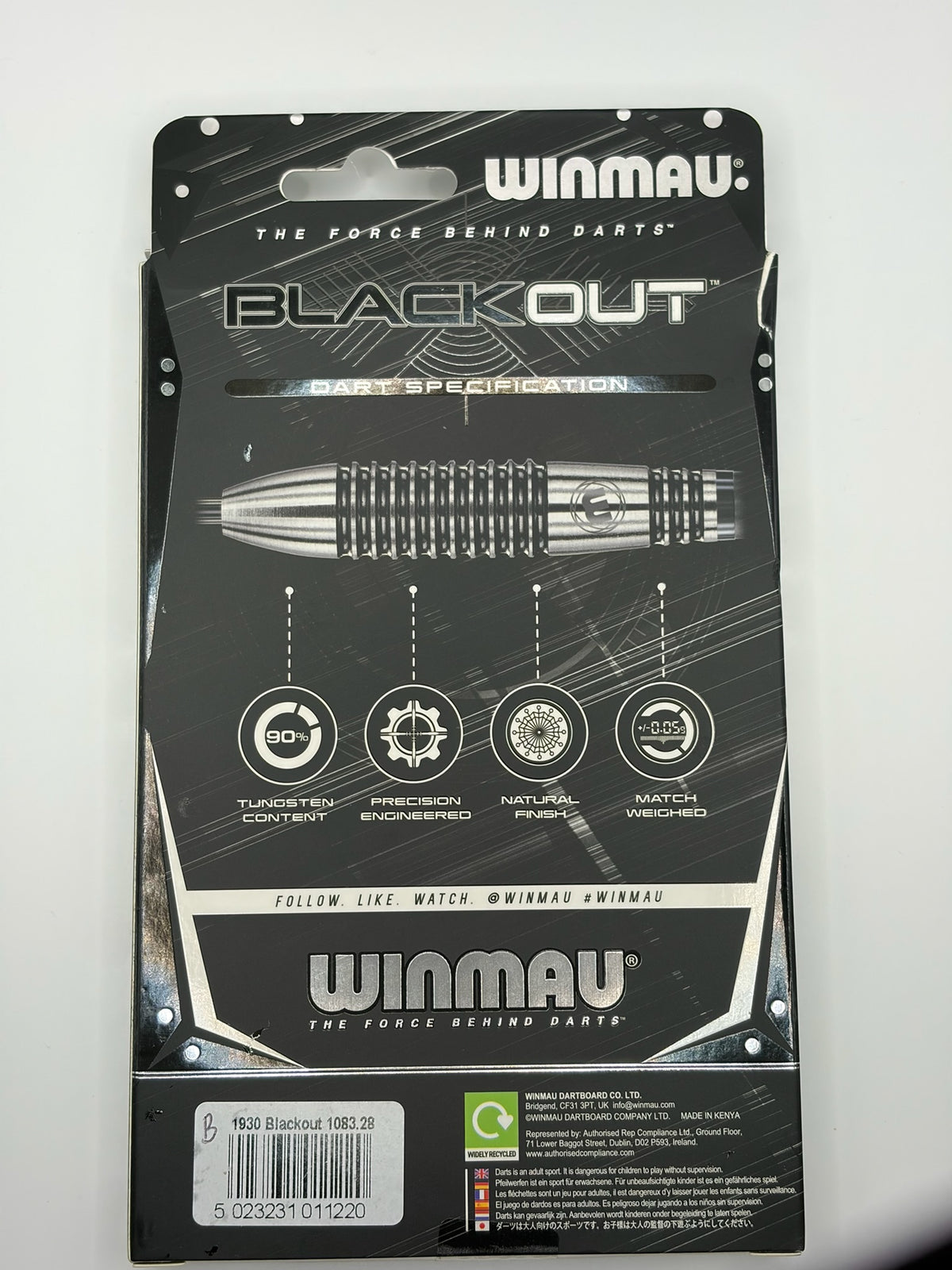 Winmau Blackout 1 (28g) - Grade B