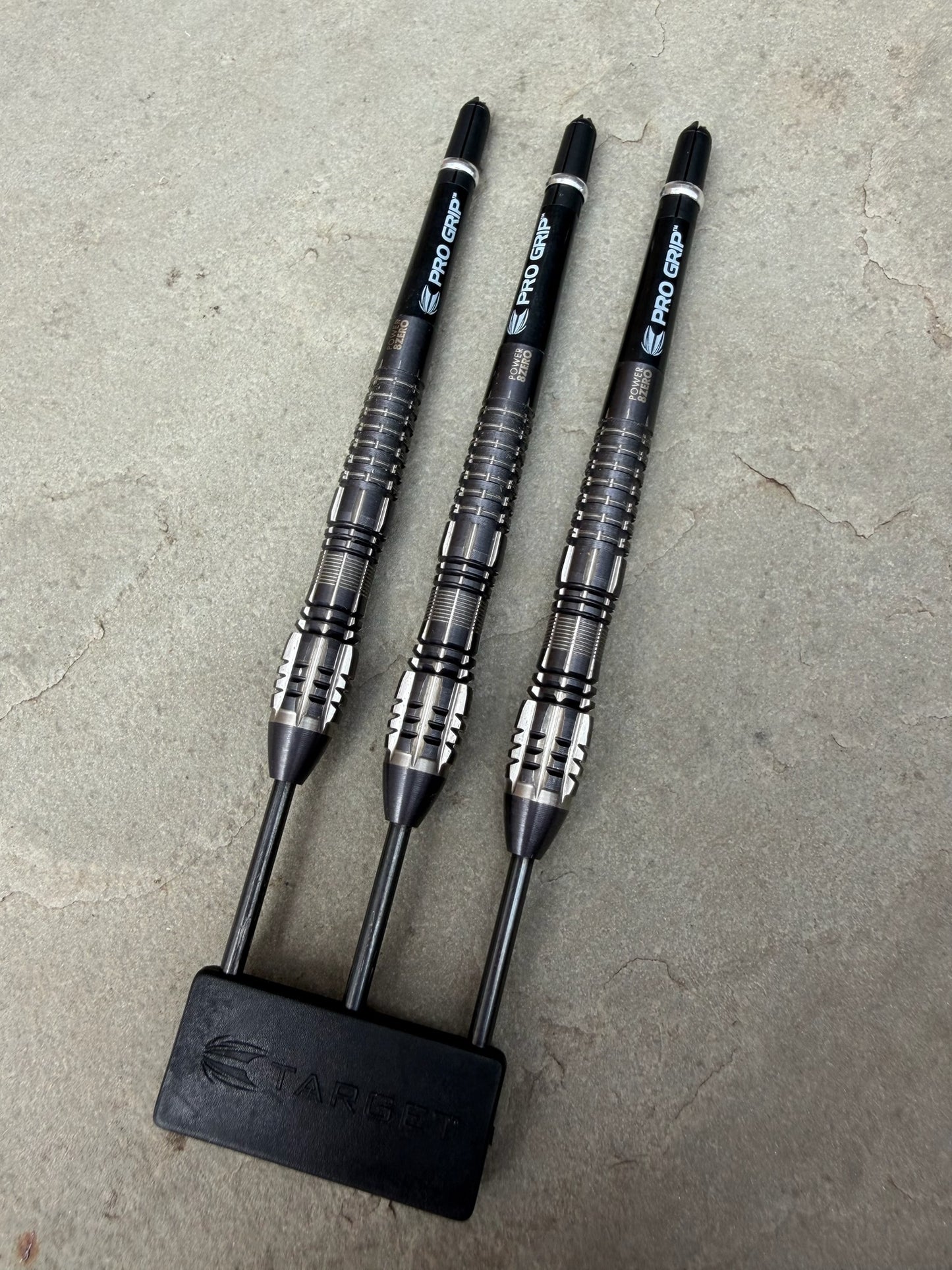 Phil Taylor Power 8zero 4 Black (25g) - Grade A+